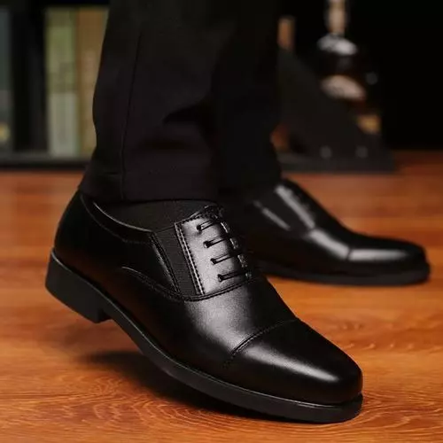 尚普咨询集团：2023年4月男士正装鞋十大新品市场调研